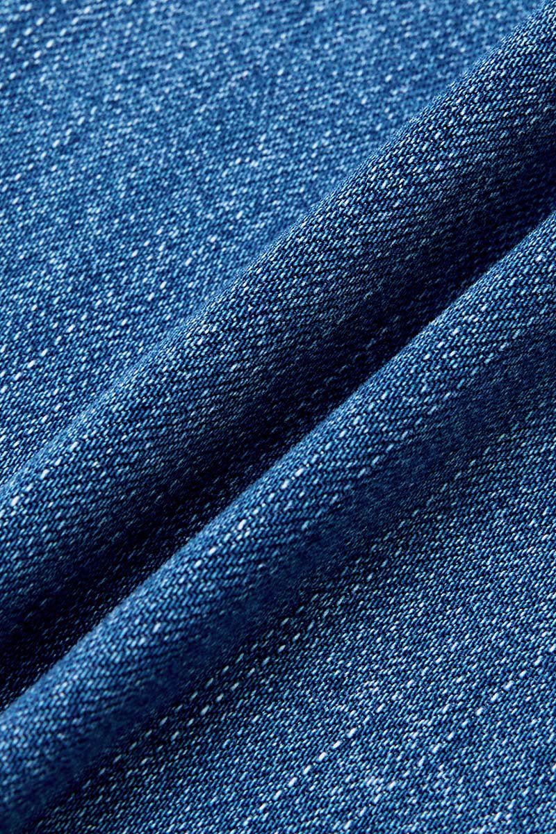 Wash Seam Detail Mid Rise Straight Leg Crop Jeans