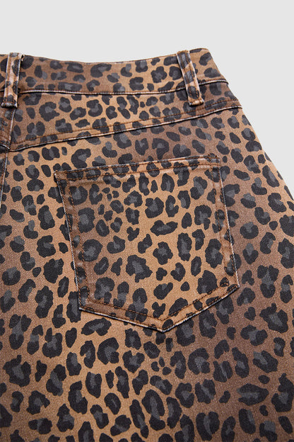 Leopard Print Seam Detail Mid Rise Straight Leg Crop Pants