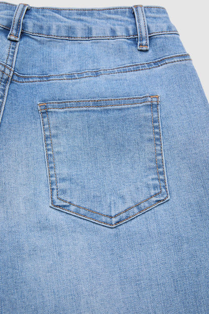 Wash Ripped Raw Hem Mid Rise Straight Leg Crop Jeans