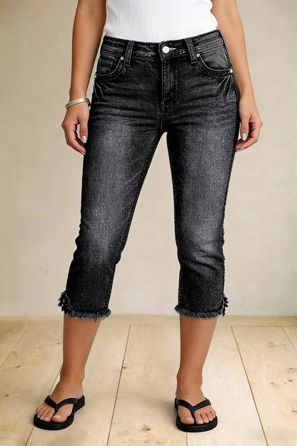 Star Embroidery Ripped Flap Pocket Raw Hem Mid Rise Capri Skinny Jeans