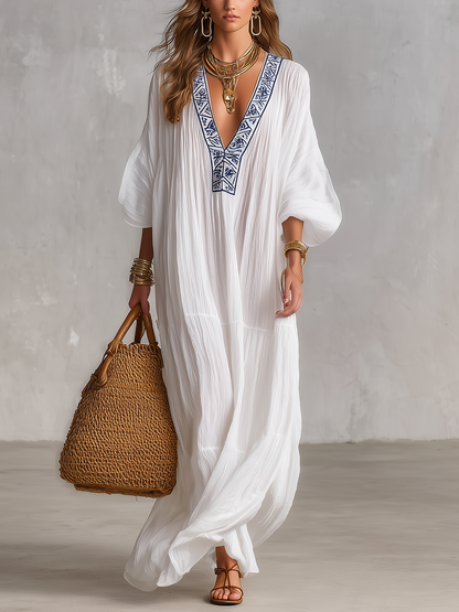 Robe longue bohème brodée col en V froissée type caftan