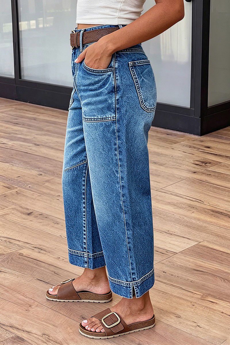 Wash Patch Pocket Split Hem High Rise Straight Leg Crop Jeans Without Belt