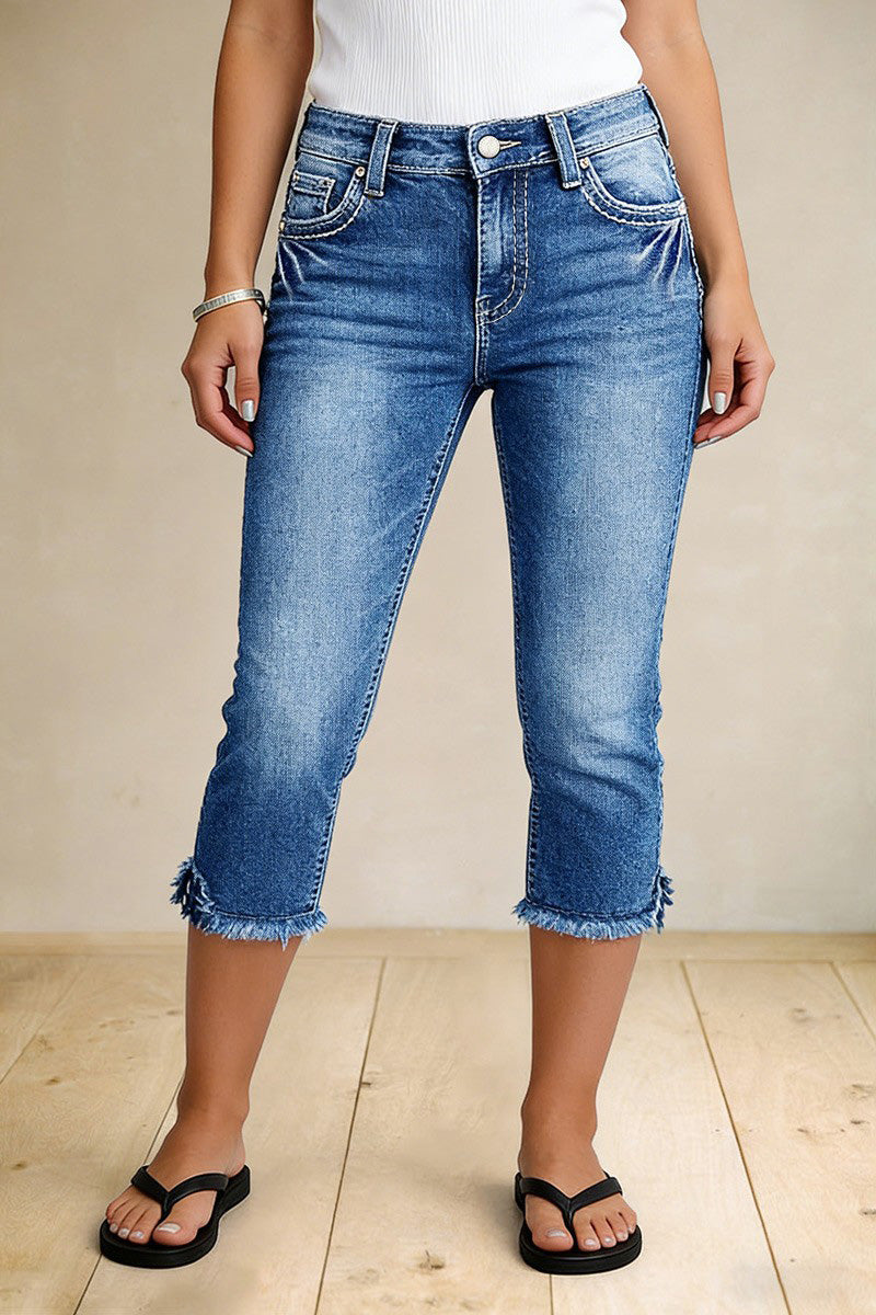 Star Embroidery Ripped Flap Pocket Raw Hem Mid Rise Capri Skinny Jeans