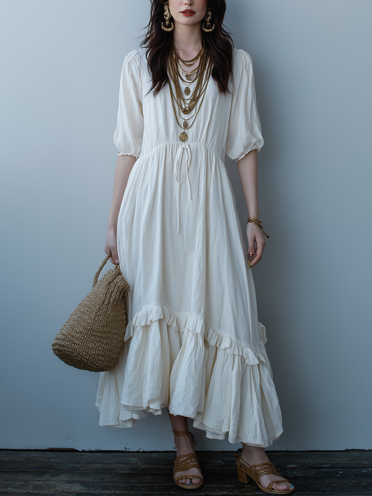 Robe mi-longue blanc ivoire taille haute avec cordon de serrage et ourlet volanté