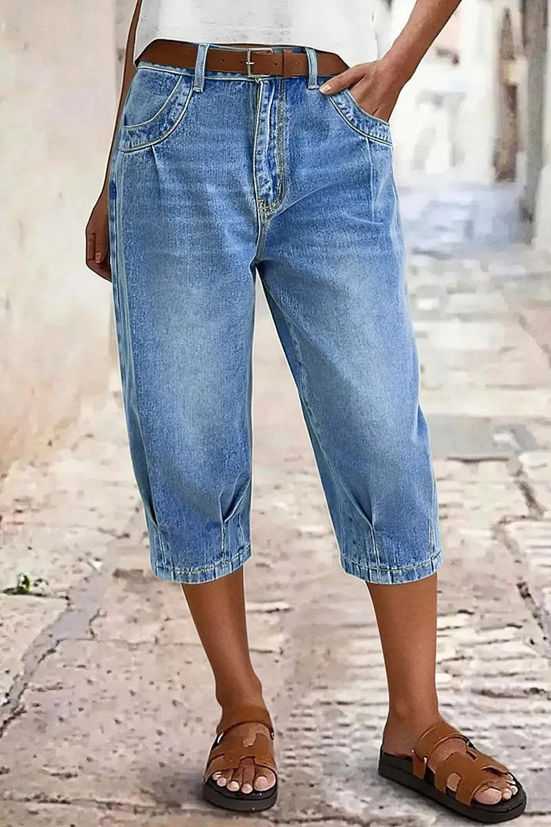 Wash Pleated Mid Rise Capri Tapered Jeans Without Belt