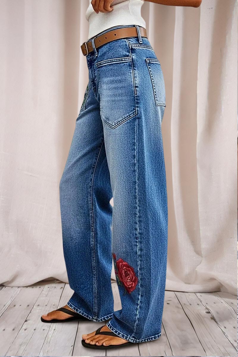 Valentine's Day Pattern Embroidered Patch Pocket Mid Rise Straight Leg Jeans Without Belt