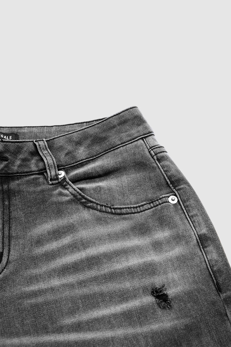 Wash Ripped Raw Hem Mid Waist Straight Leg Crop Jeans