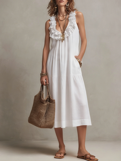 Robe décontractée blanche à volants et col en V