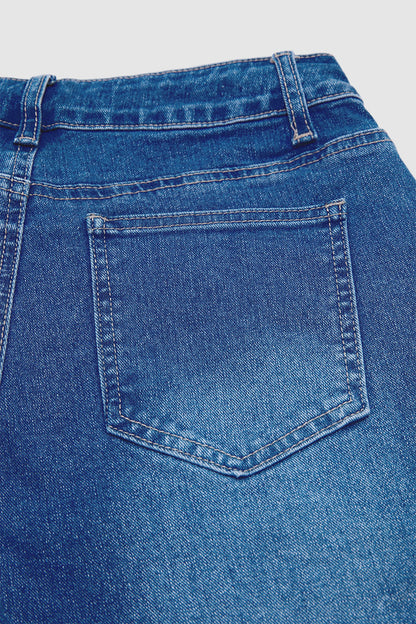 Wash Flap Pocket Drawstring Mid Rise Straight Leg Capri Jeans