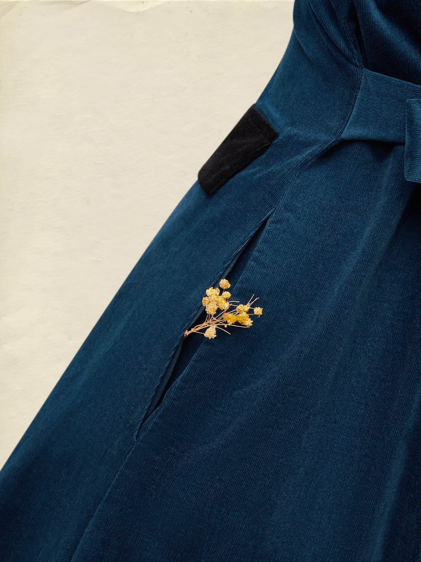 Robe midi en coton, manches mi-longues, col montant, unie, boutonnée, vintage, bleu profond