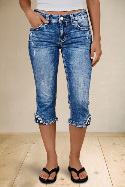Stripe & Star Embroidery Raw Hem Mid Waist Skinny Capri Jeans