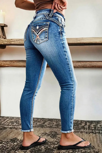 Wash Embroidery Back Raw Hem Mid Waist Cropped Skinny Jeans