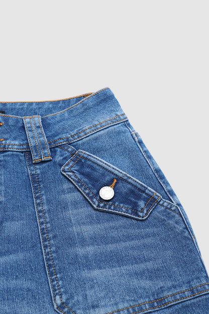 Wash Flap Pocket Drawstring Hem Mid Waist Straight Leg Capri Jeans