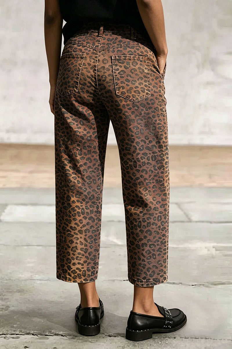 Leopard Print Seam Detail Mid Rise Straight Leg Crop Pants