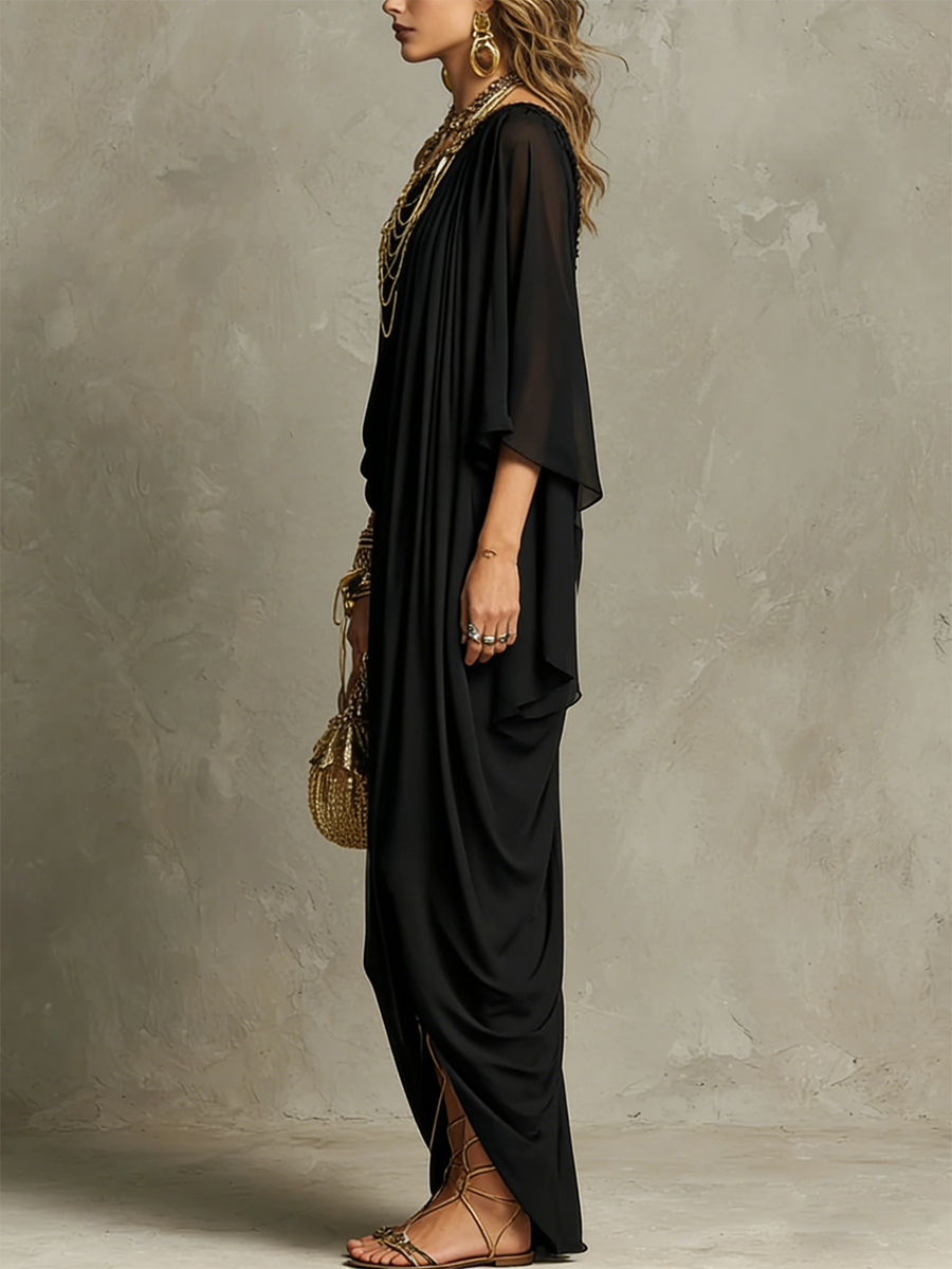 Robe longue bohème noire drapée à une épaule