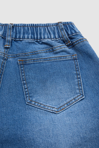 Wash Flap Pocket Seam Front Elastic Mid Rise Mid Thigh Denim Shorts
