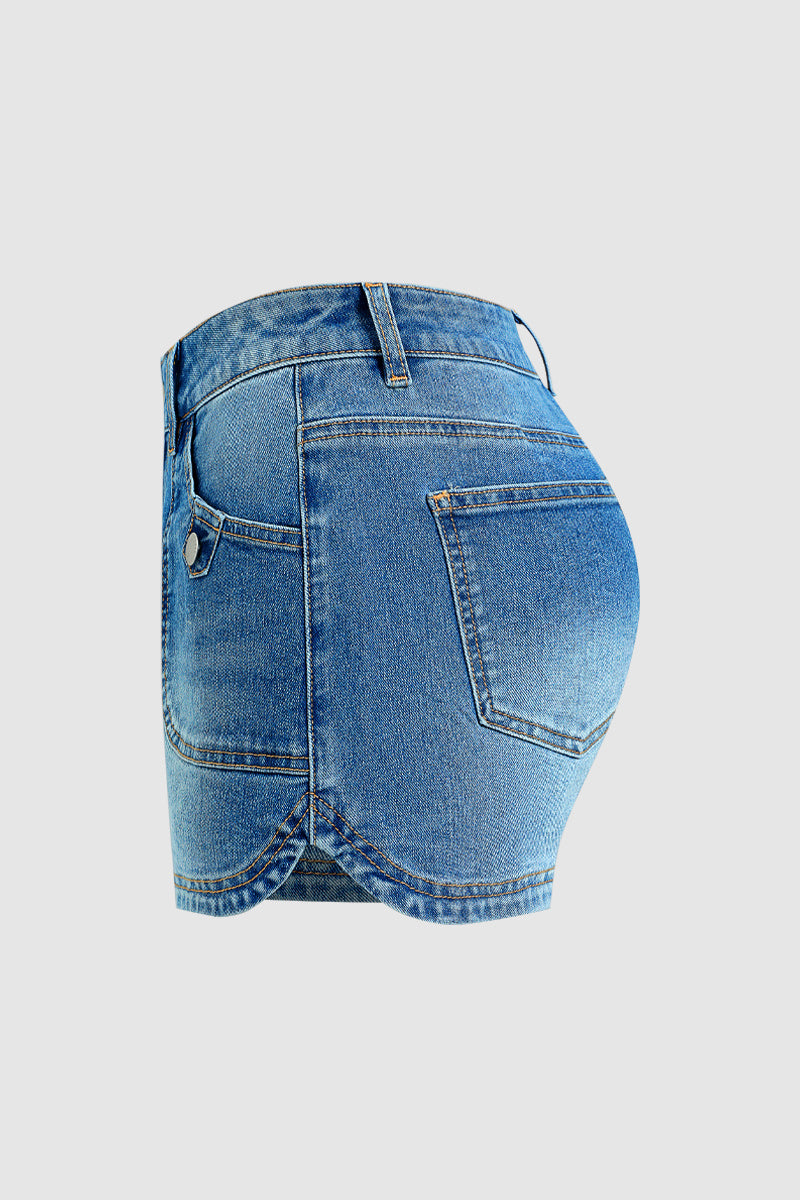 Wash Patch Pocket Split Side Mid Rise Denim Shorts