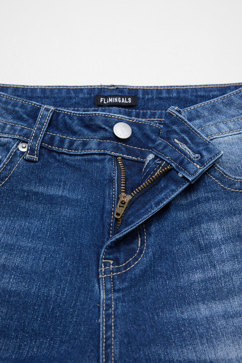 Wash Floral Embroidery Roll Hem Mid Rise Denim Bermuda Shorts
