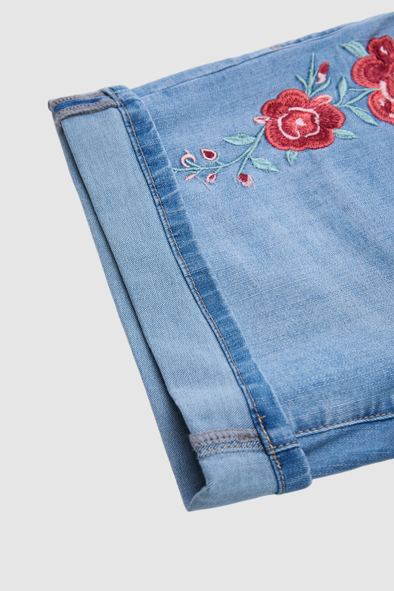 Roll Hem Floral Embroidery Mid Waist Denim Shorts