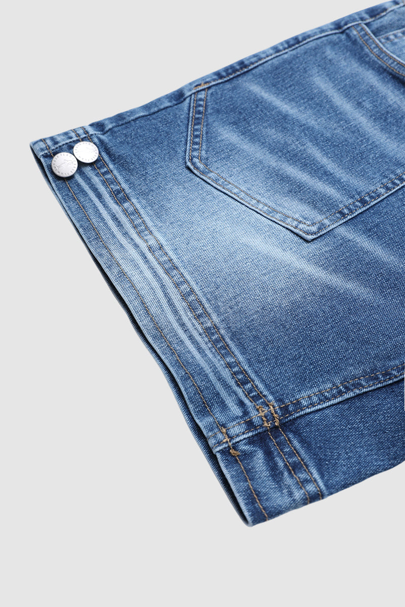 Wash Studded Hem Patch Pocket Mid Rise Mid Thigh Denim Shorts