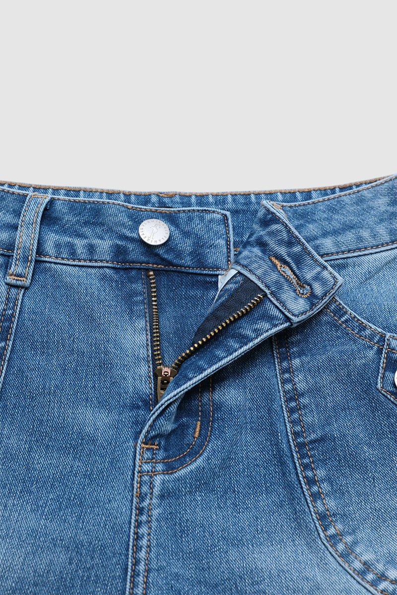 Wash Patch Pocket Split Side Mid Rise Denim Shorts
