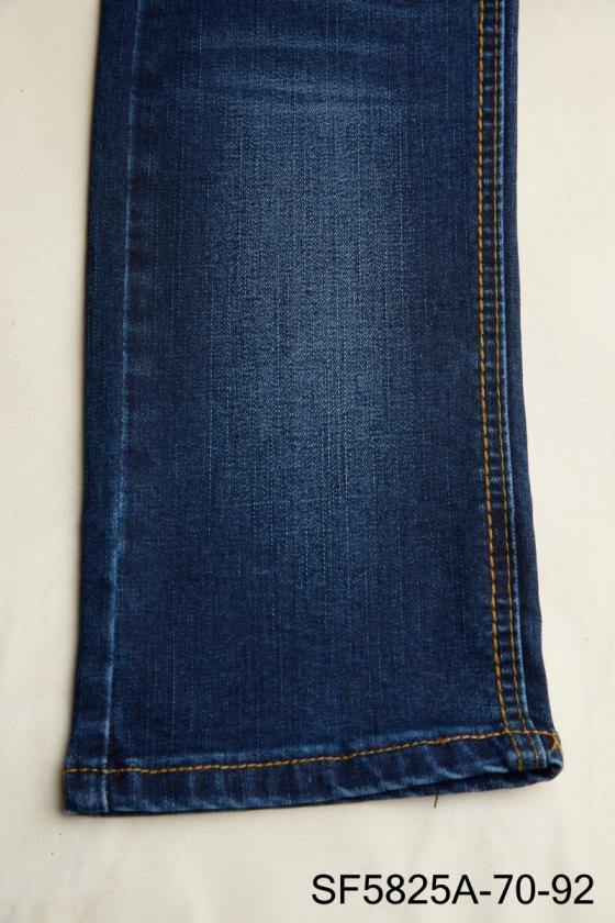 Seam Front Roll Hem Patch Pocket Mid Rise Straight Leg Capri Jeans