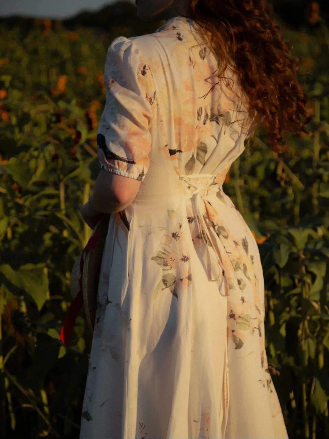 Robe longue en lin, manches ballon, col châle, fleurie, vintage, blanche