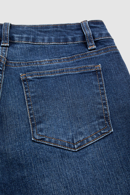 Wash Ripped Raw Hem Straight Leg Mid Rise Crop Jeans
