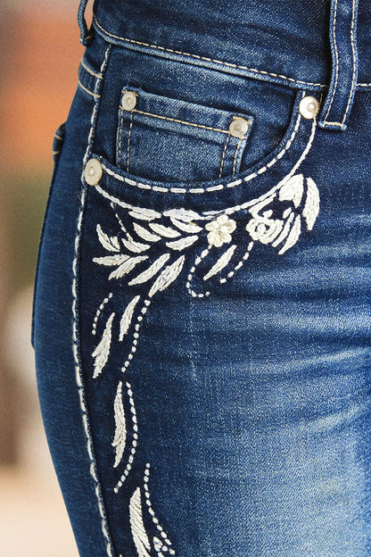 Plant Embroidery Button Decor Mid Waist Skinny Capri Jeans