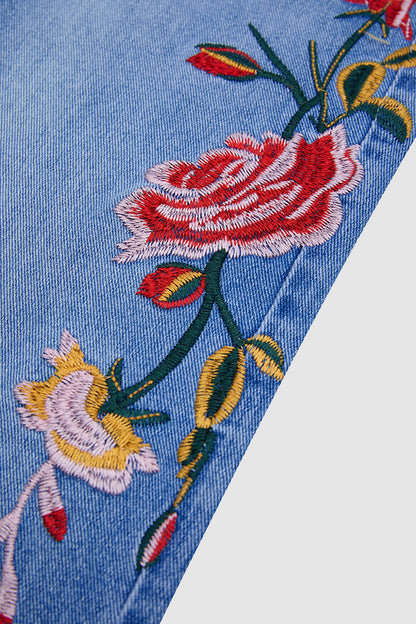 Wash Floral Embroidery Mid Rise Straight Leg Crop Jeans