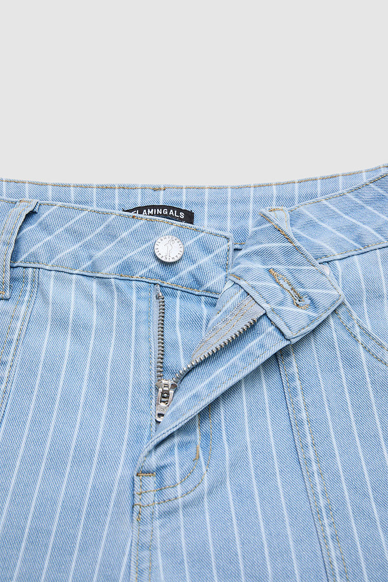 Striped Patch Pocket Roll Hem Mid Rise Denim Shorts Without Belt