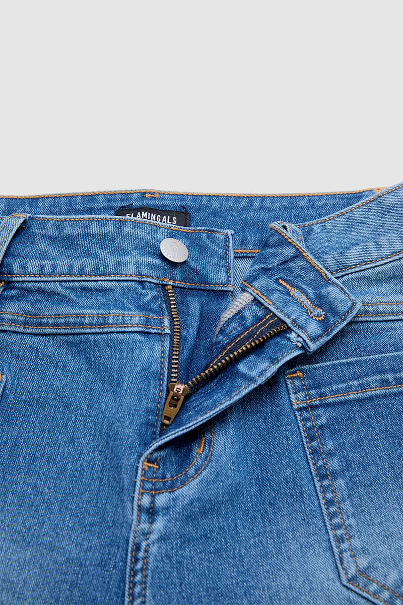 Wash Roll Hem Patch Pocket High Rise Denim Shorts