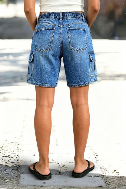 Wash Flap Pocket Seam Front Elastic Mid Rise Mid Thigh Denim Shorts