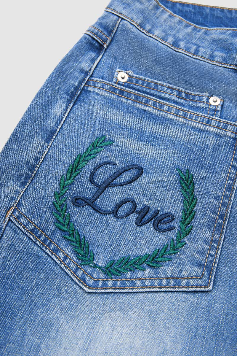 Valentine's Day Pattern Embroidered Patch Pocket Mid Rise Straight Leg Jeans Without Belt