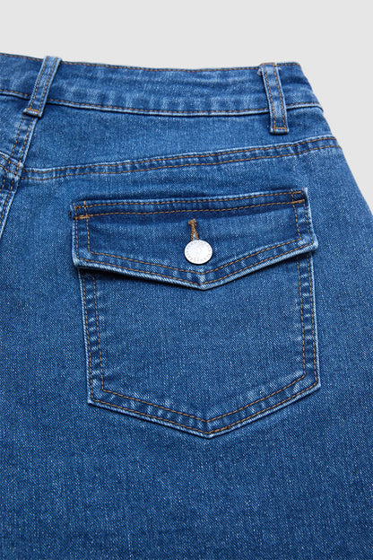 Wash Flap Pocket Mid Rise Denim Shorts