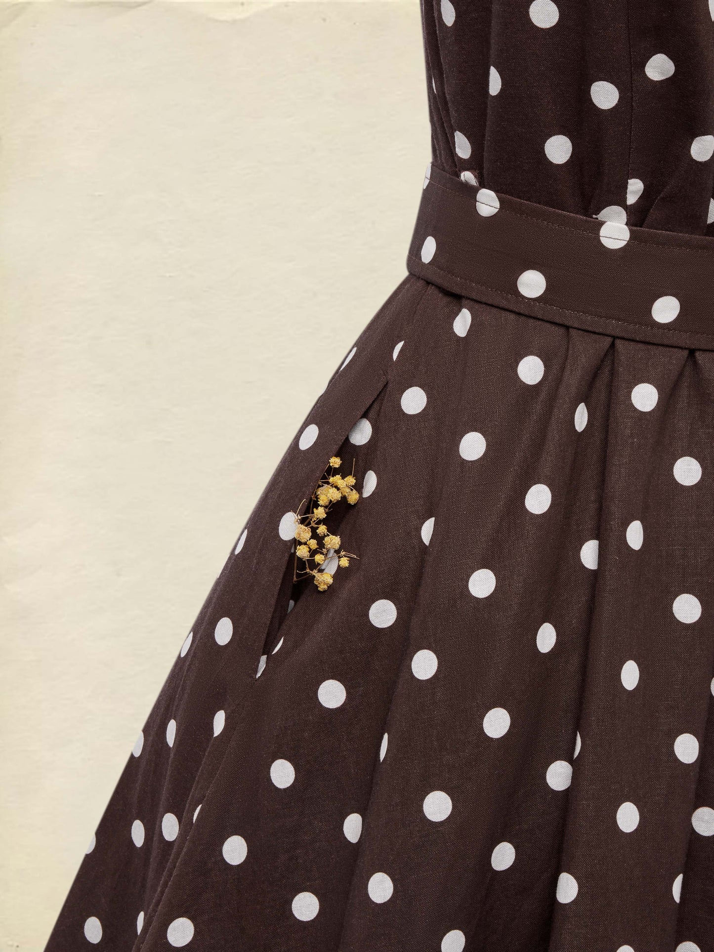 Robe midi en coton, sans manches, col châle, à pois, boutonnée, style vintage français, bleu violacé
