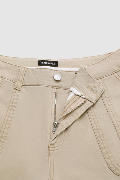 Solid Patch Pocket Mid Rise Straight Leg Crop Pants