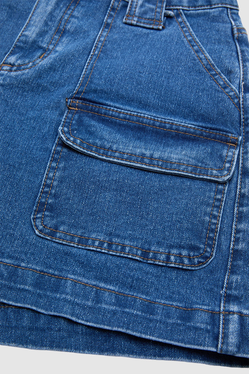 Wash Flap Pocket Mid Rise Denim Shorts