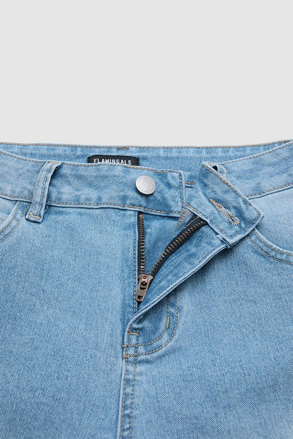 Wash Scallop Hem Mid Waist Straight Leg Crop Jeans