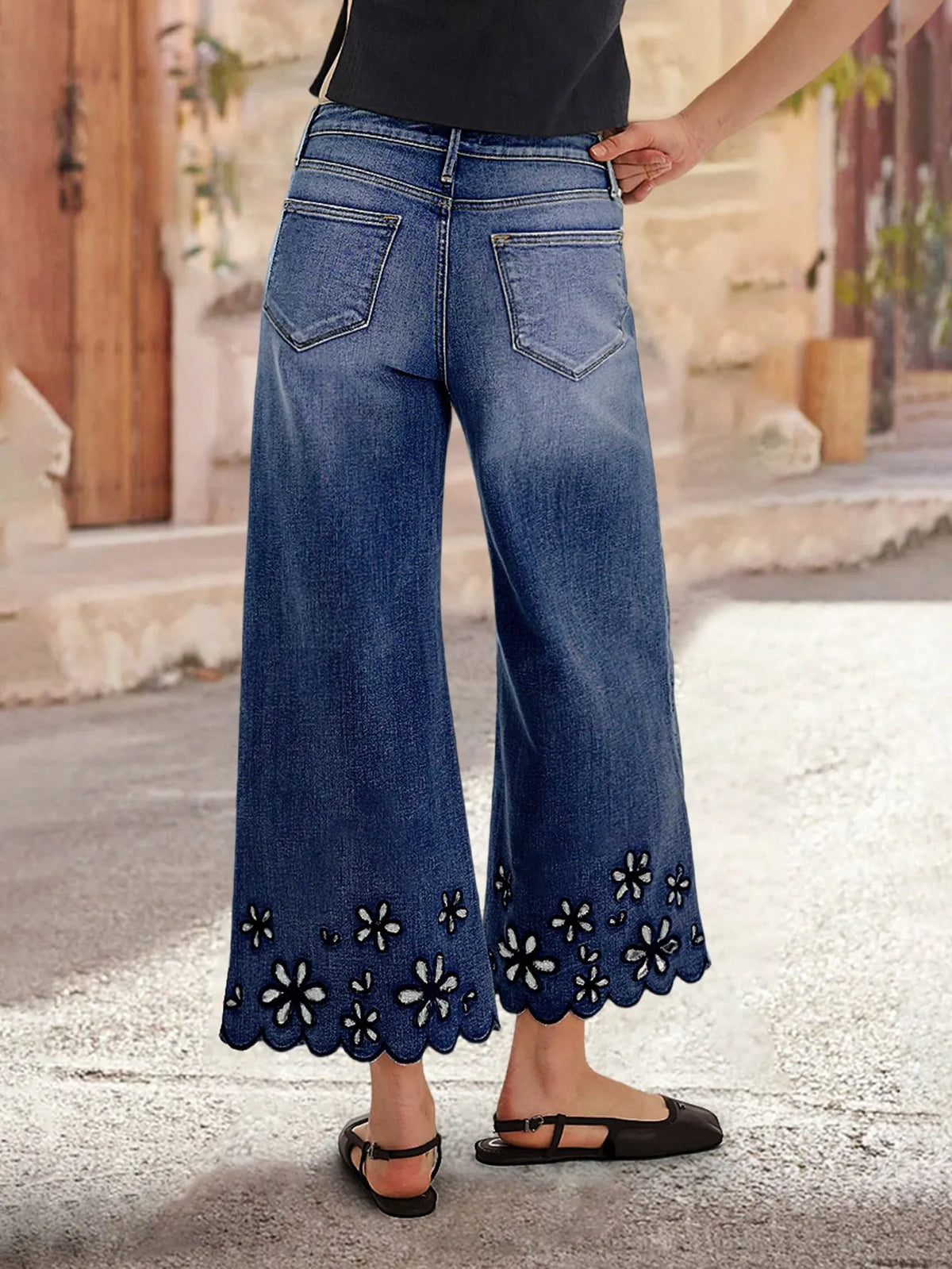 Floral Embroidery Scallop Trim Mid Rise Wide Leg Crop Jeans