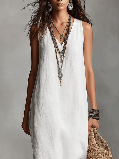 Robe longue sans manches col V blanche et chic