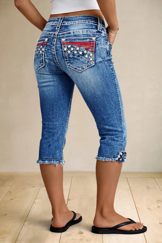 Stripe & Star Embroidery Raw Hem Mid Waist Skinny Capri Jeans