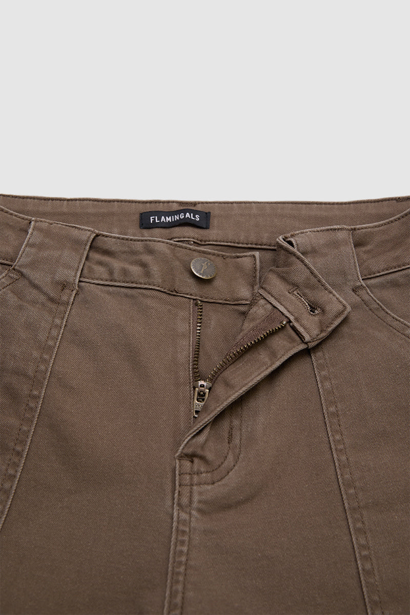 Solid Flap Pocket Mid Waist Straight Leg Pants