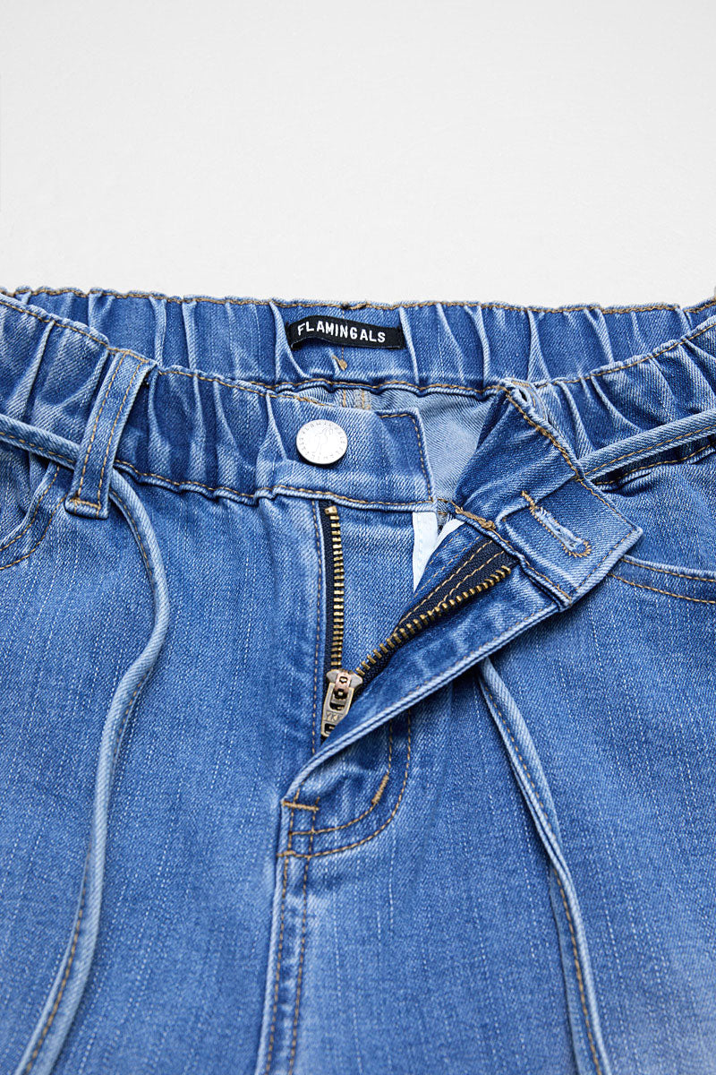 Patch Pocket Button Hem Belted Elastic Waistband Mid Rise Straight Leg Crop Jeans