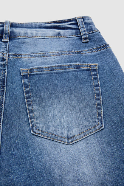 Button Tab Roll Hem Mid Waist Skinny Capri Jeans