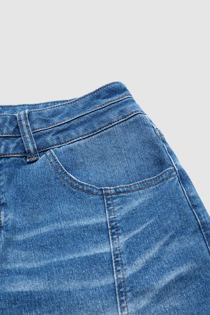 Wash Seam Front Raw Hem Dual Button High Rise Mid Thigh Denim Shorts