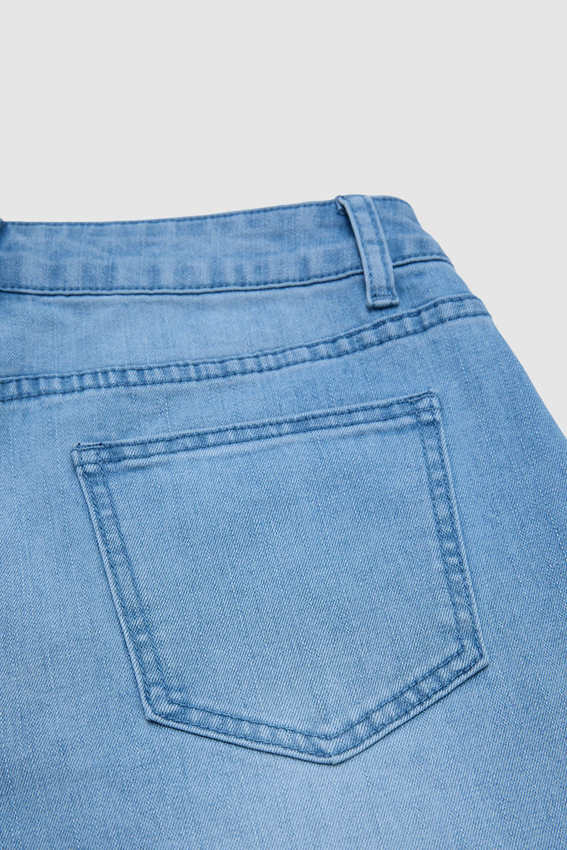Wash Contrast Stitch Patch Pocket Mid Rise Barrel Leg Crop Jeans Without Belt