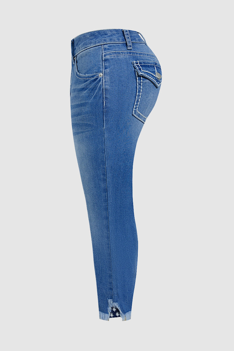 Star Embroidery Ripped Flap Pocket Raw Hem Mid Rise Capri Skinny Jeans
