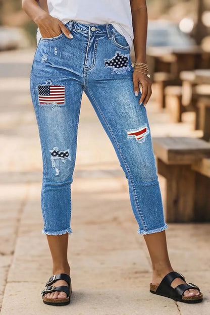 Wash American Flag Pattern Ripped Raw Hem Mid Rise Capri Skinny Jeans