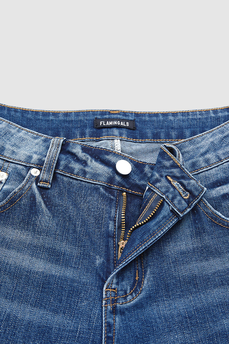 Wash Raw Hem Mid Rise Straight Leg Crop Jeans